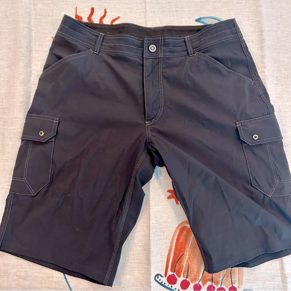 Kuhl Cargo Shorts, size 36